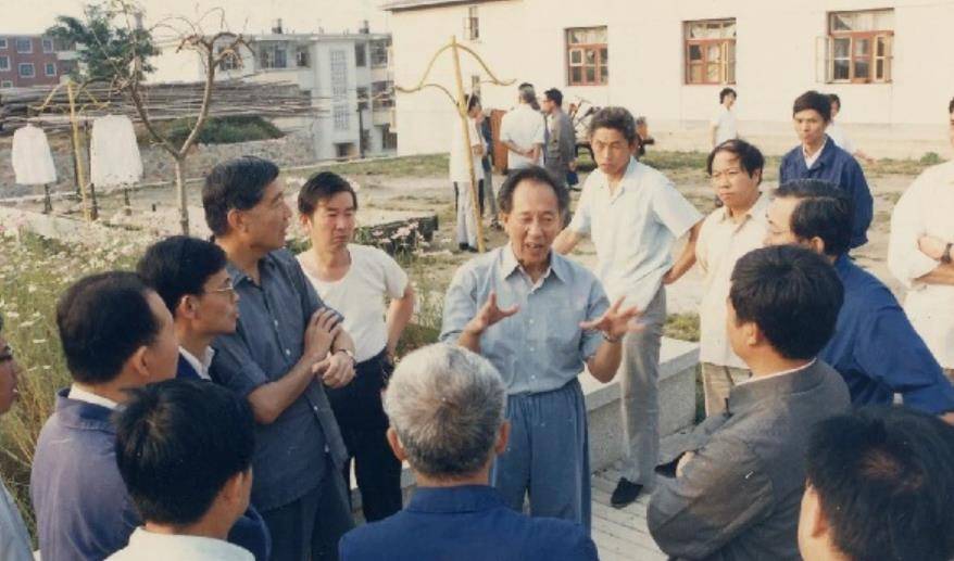 中国核潜艇之父黄旭华:32岁被密召进京,此后30年再没回过家