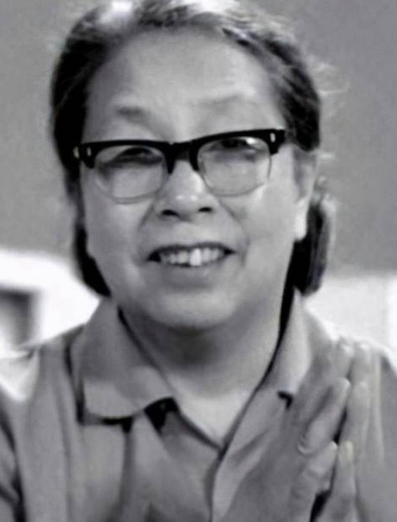 浦安修想参加丈夫的追悼会,却被拒绝,中央:离婚报告还没有批准