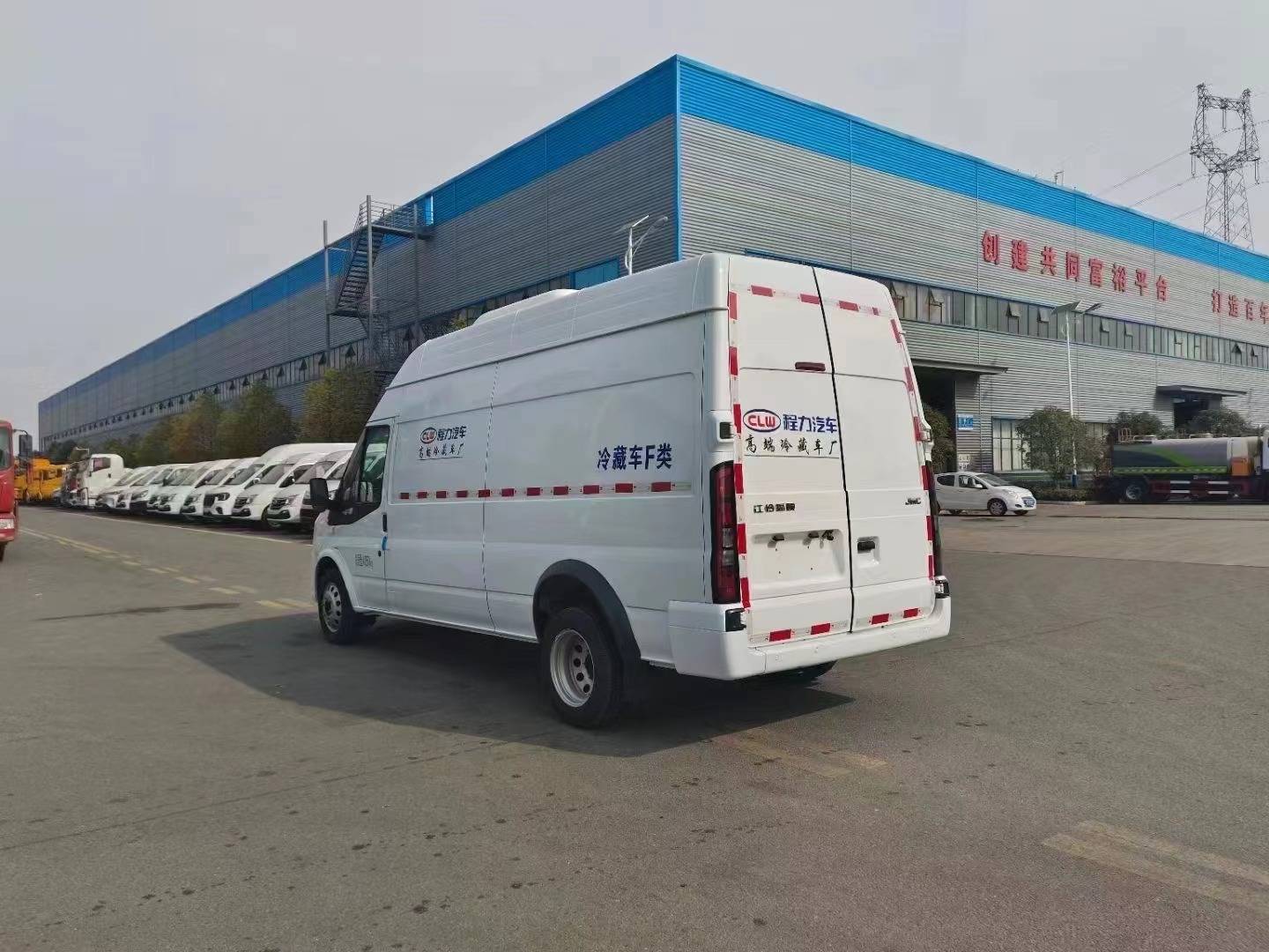 江铃福顺面包冷藏车(柴油后双胎)