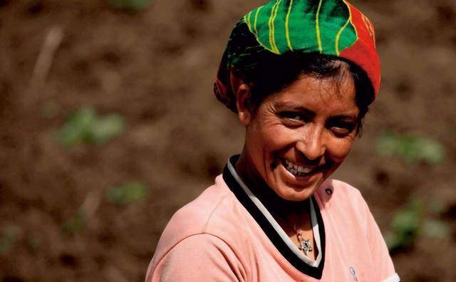 2003年,被遗忘200多年的达曼人如愿加入中国,成为真正