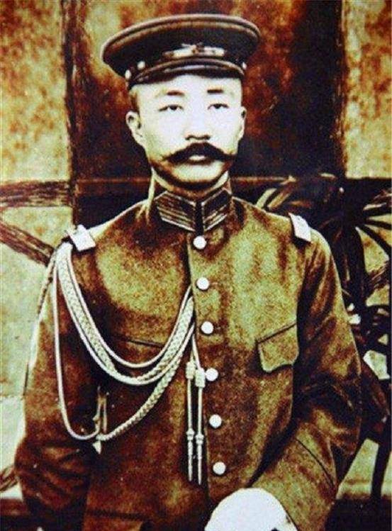 李烈钧:杀害好友夺其美妻,真相揭露后被原谅,并生育10个孩子