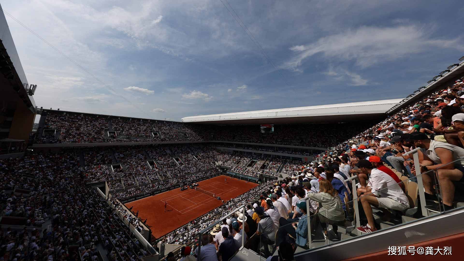 翻译:纳达尔:红土天王开启貌似罗兰加洛斯最后一舞的首训_球场_赛场