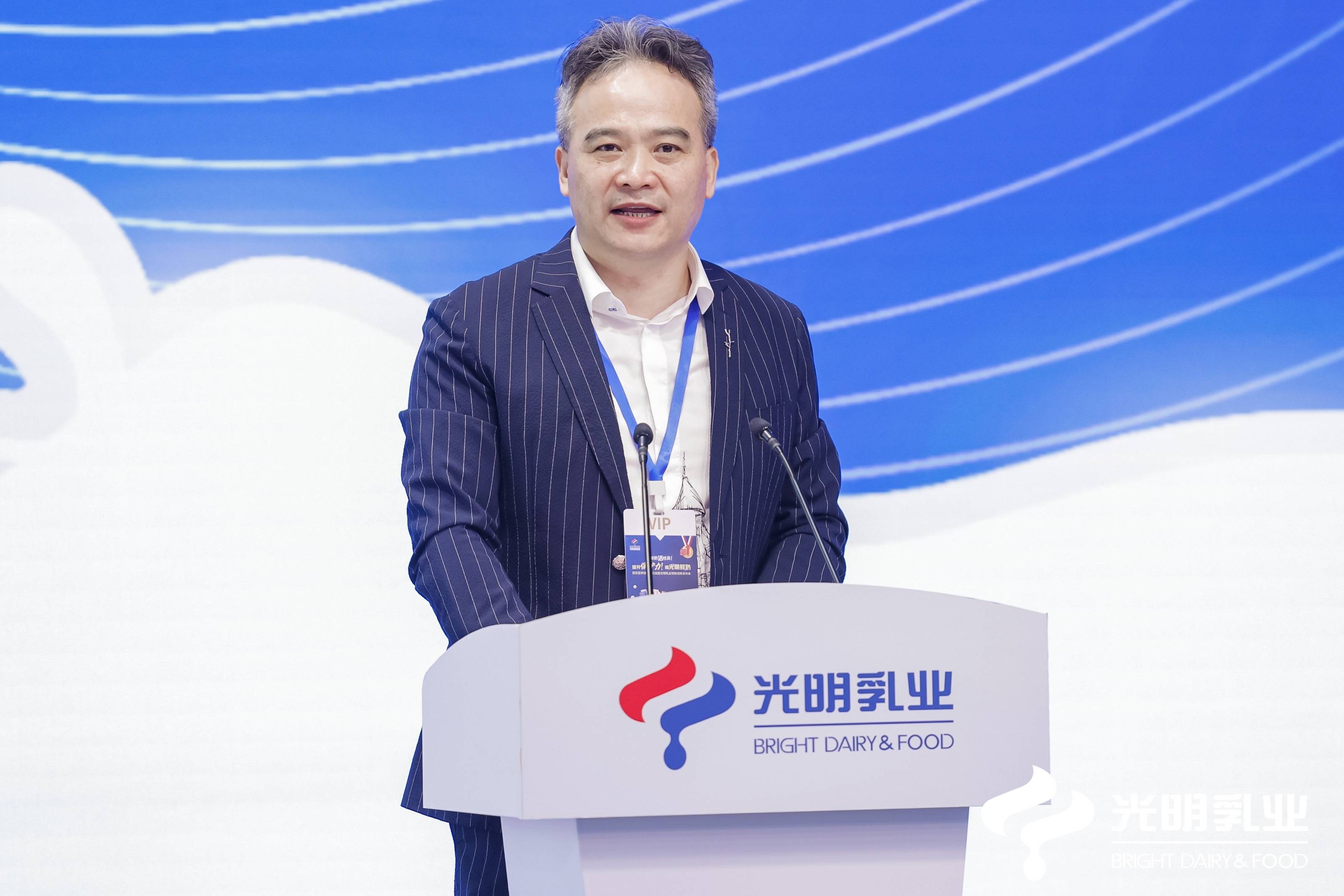 光明乳业董事长底气十足:鲜奶连续八年全国第一!接下来动作频频!
