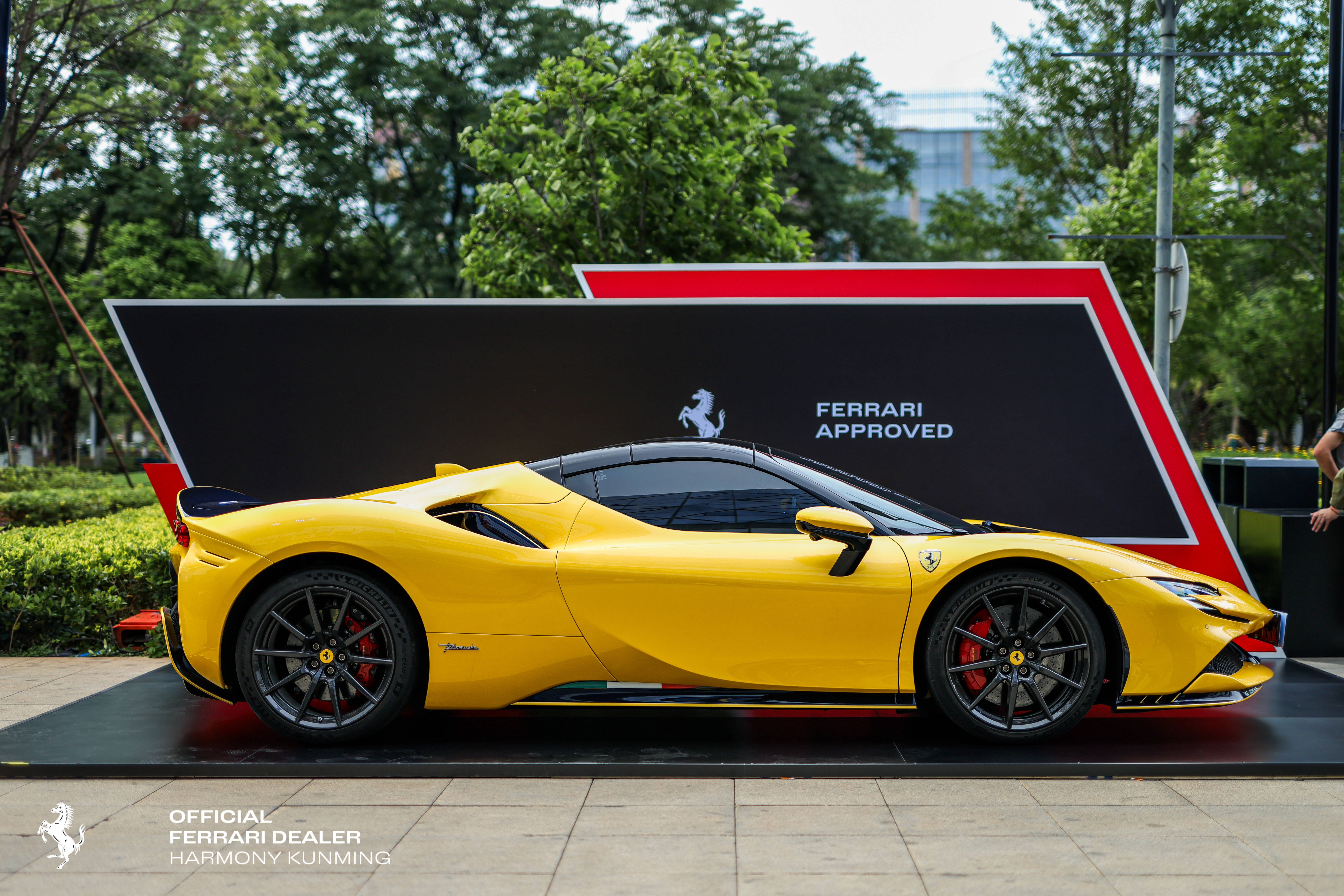 法拉利认证易手车体验日于昆明燃擎启程