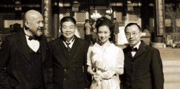 夫妻恩爱20年一直未生育,妻子愧疚收一养女,后养女却帮丈夫生子