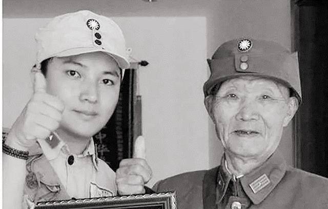 一张远征军娃娃兵照片刷爆网络,83岁老人看后老泪纵横