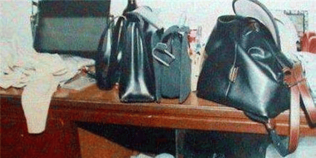 原创北京八女凶杀案:打工人见财起意,花季少女身中百刀