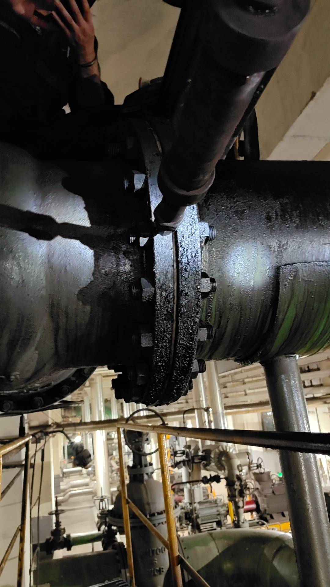 卡具注胶堵漏法,快速搞定法兰泄漏!