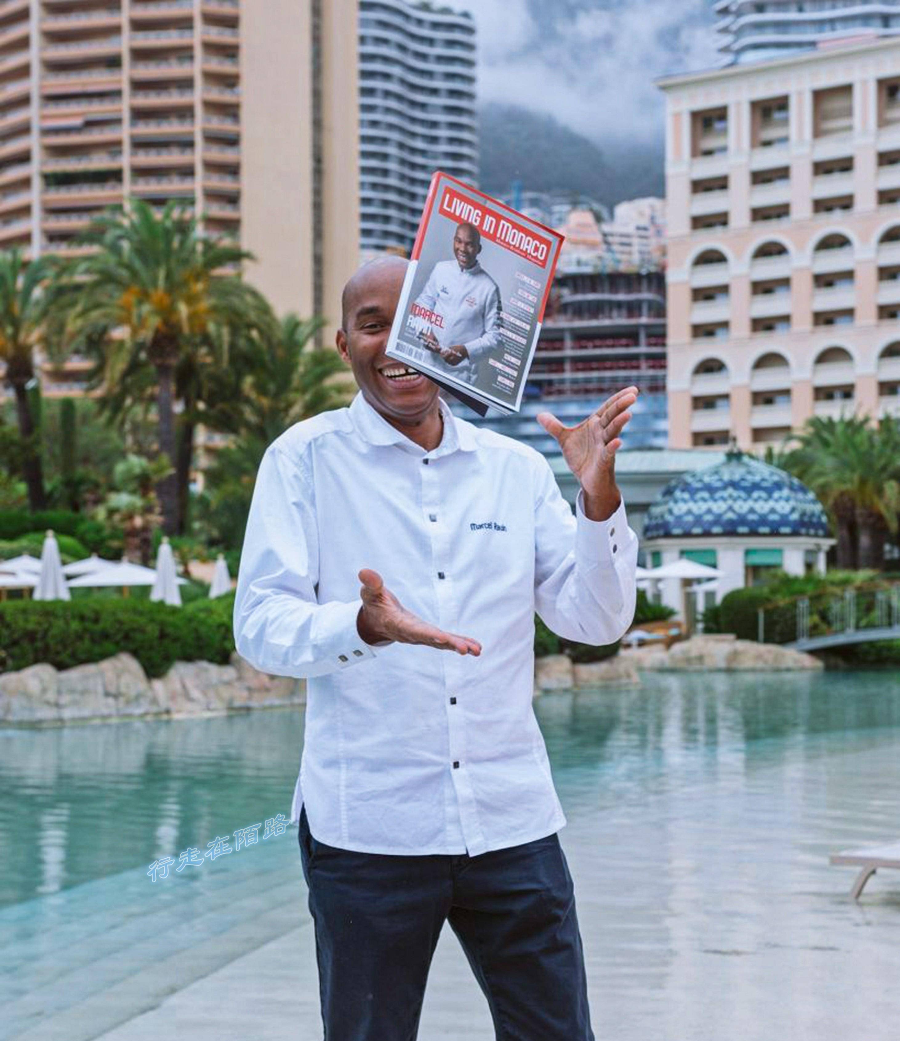 申请免费住房一套;踢进法甲联赛拿到冠军的足球队员可以申请全家移民