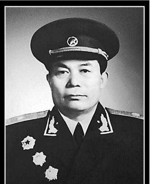 被1500日军包围,罗应怀少将右腿中弹:要是突围,给我补一枪