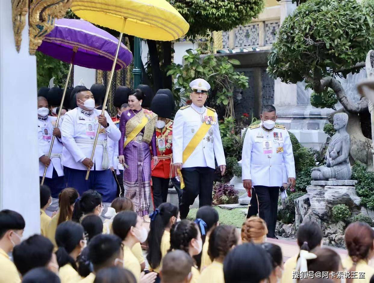 泰国国王生日图片