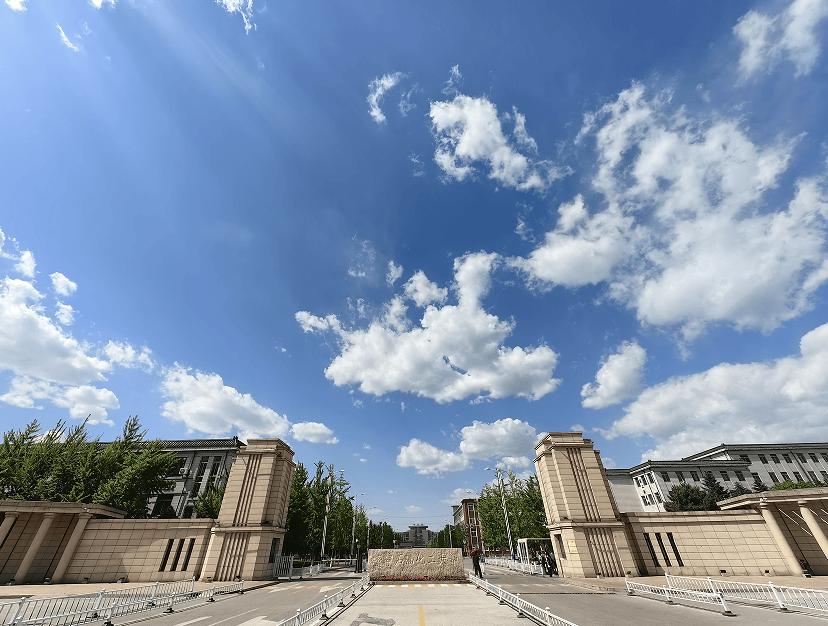 抚顺石油化工大学图片