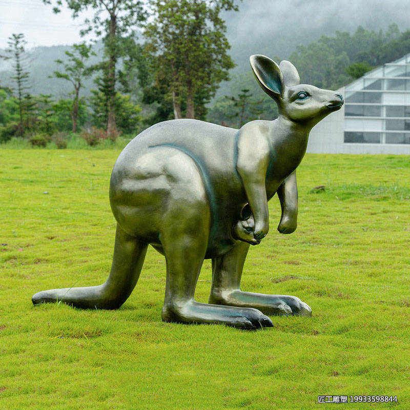 玻璃钢动物袋鼠雕塑 户外仿铜草坪摆件美陈小品