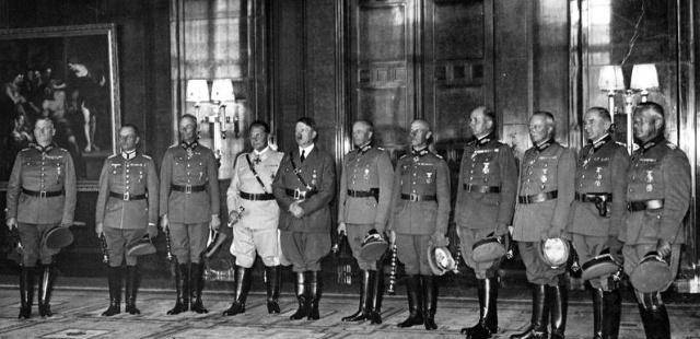 二战时期德国十大名将,群英荟萃,隆美尔勉强第六,古德里安垫底