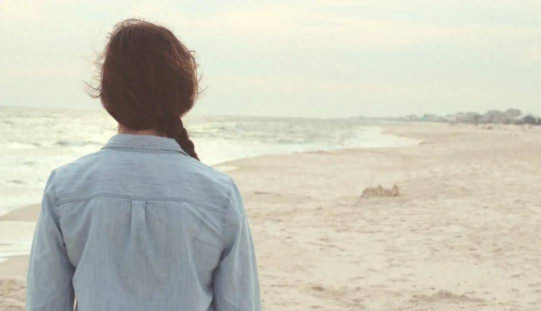 如果你喜欢的人,要和你分开,记得拿回三样东西