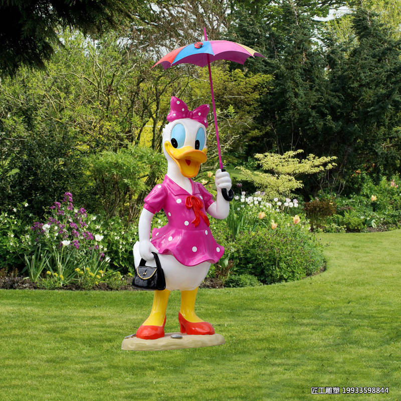 玻璃钢打伞米老鼠唐老鸭雕塑 卡通动画人物摆件_角色_迪士尼_文化