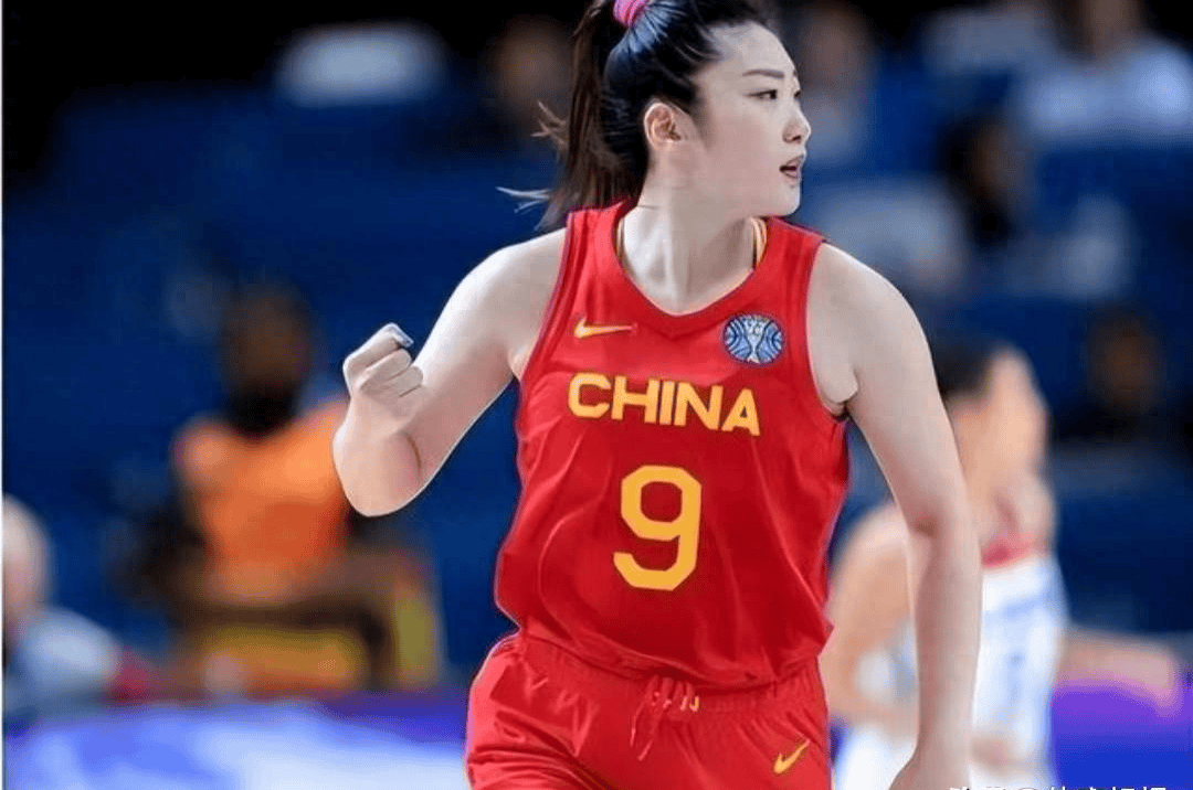 没有李缘,张茹!中国女篮0:2日本,这五人应该离开国家队!