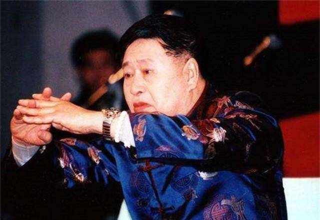 马季突然去世留三大遗憾,冯巩哀叹无人继承师父:想追也追不上