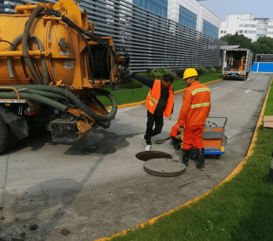 上海下水管道高压清洗疏通 下水管道淤泥清理 排水管道养护维保