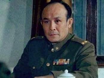 黄百韬究竟有多难打?粟总坦言:一对一,我根本不是他的对手