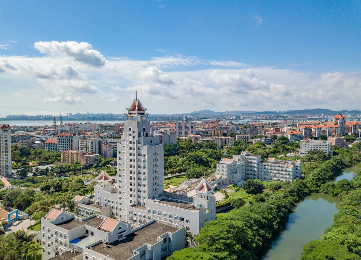 上海集美大学图片