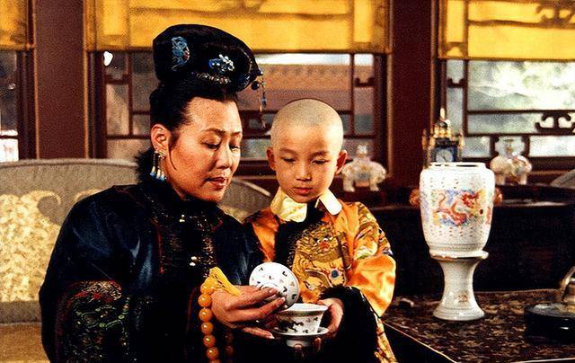 他差点代替康熙成大清皇帝,却带着遗憾离世,死后也不得安宁_爱新觉罗