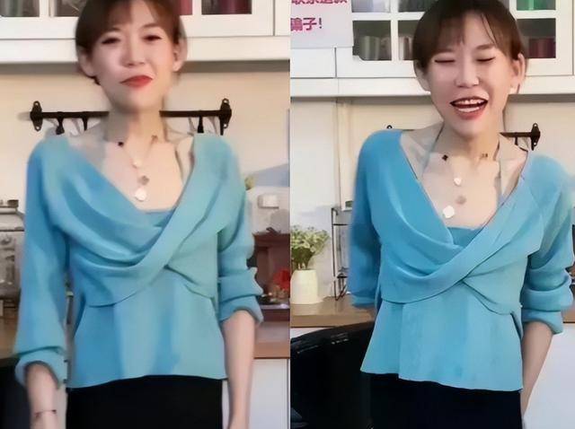  /p> p>照片中的浪胃仙,身穿女装,四肢像火柴一样干巴,脸颊也没有一点