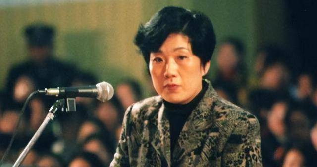 蒋艳萍是谁?她如何迷失自己?她结局如何?