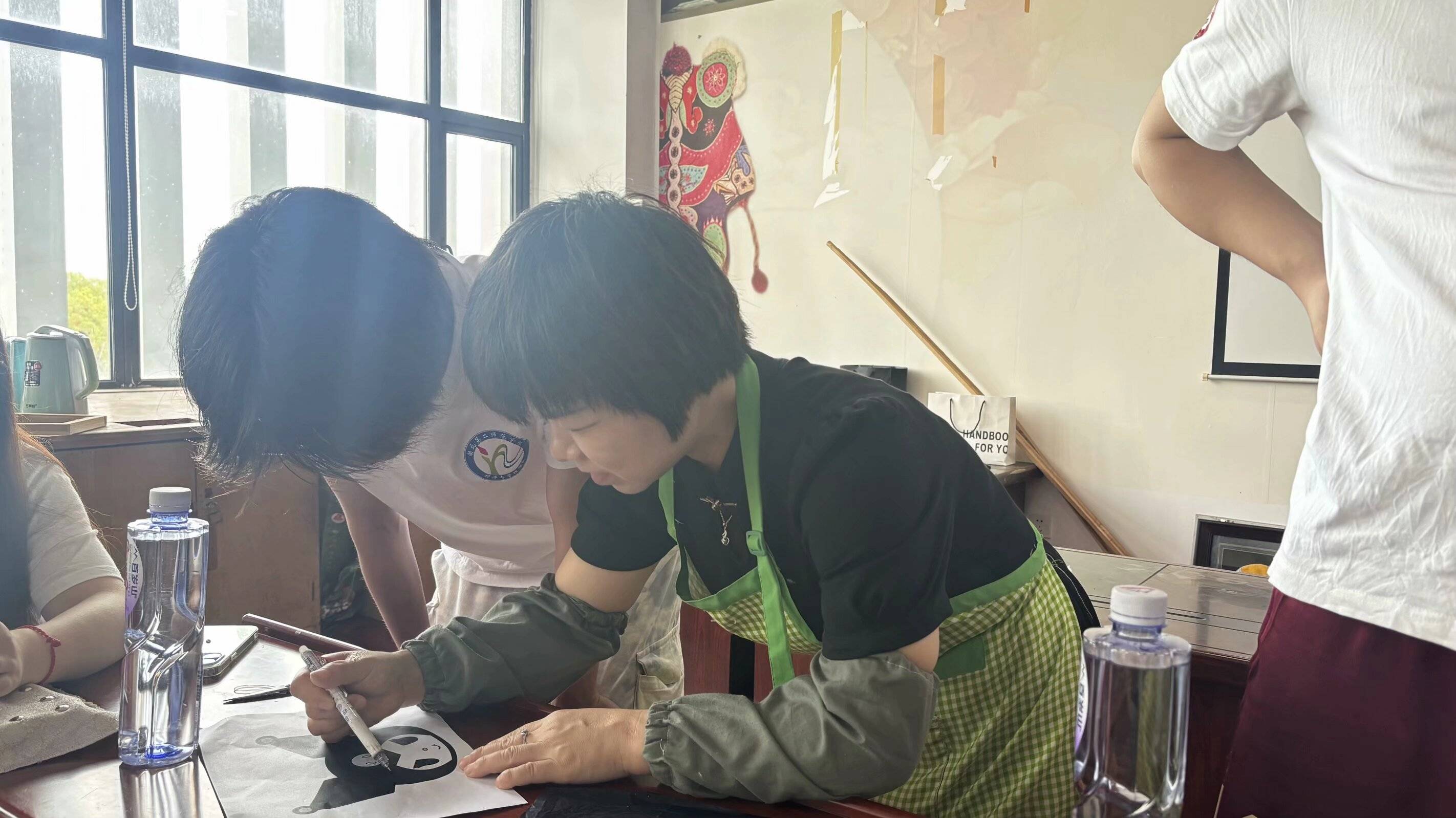 阳新布贴:一针一线织就的文化记忆_实践_吴雨婧_向兵