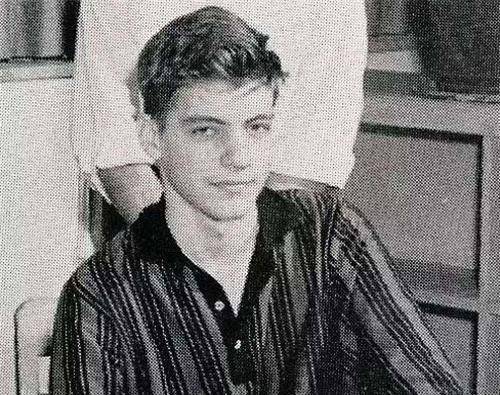 联盟调查局看到泰德·卡辛斯基的信件后并心生一计,让《纽约时报》和