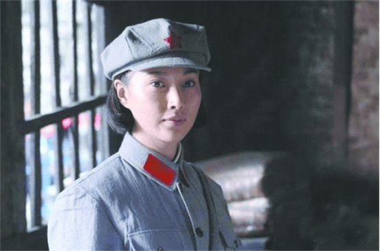 她是叶剑英的长女,丈夫曾任国家副总理,如今93岁,身体依旧健朗