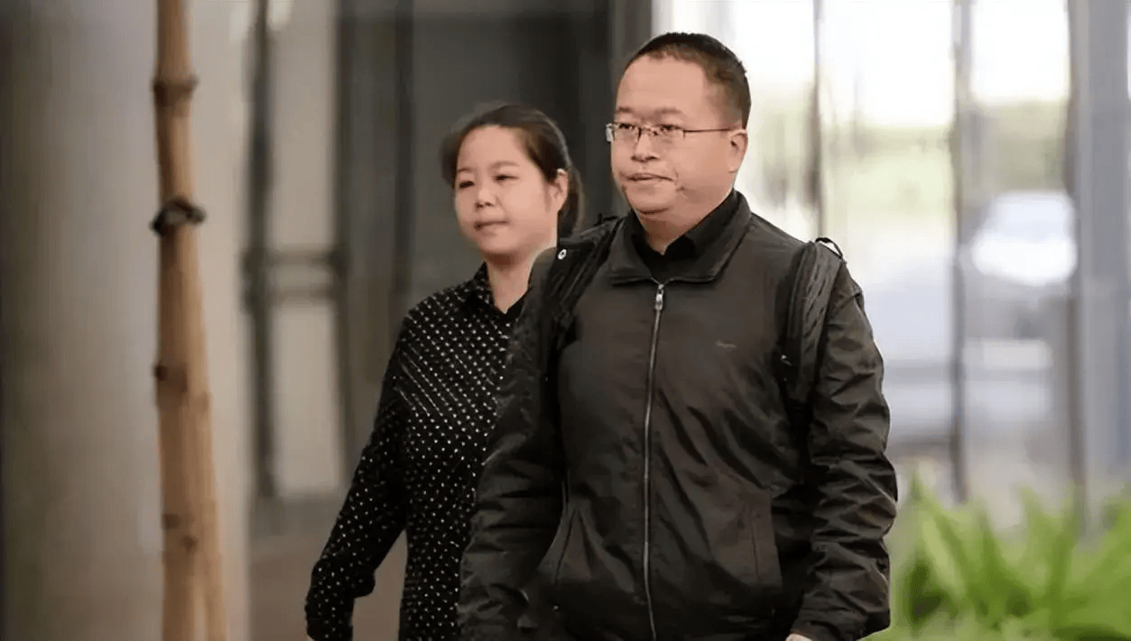 15年,芯片专家张浩,因遭嫉恨,被美国以学术交流为名将其诱捕