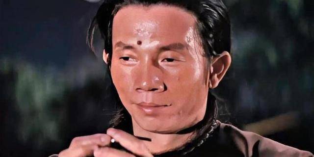 别看刘家良风流成性,然而他的妻子却是大名鼎鼎号称"三姐妹"的何秀霞