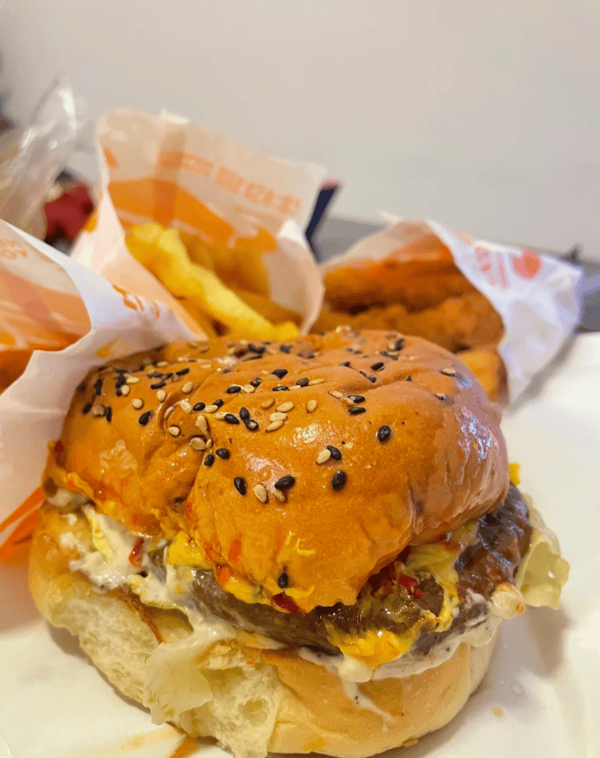 牛约堡:美食之旅,温暖全国味蕾的千店传奇