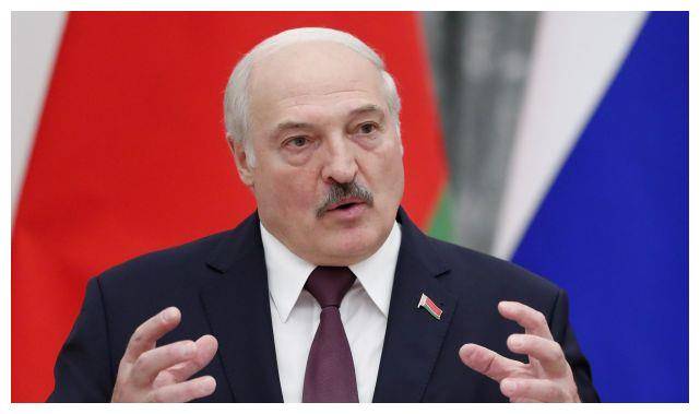 根据观察者网报道,日前白俄罗斯总统卢卡申科签订了一项发展白俄罗斯