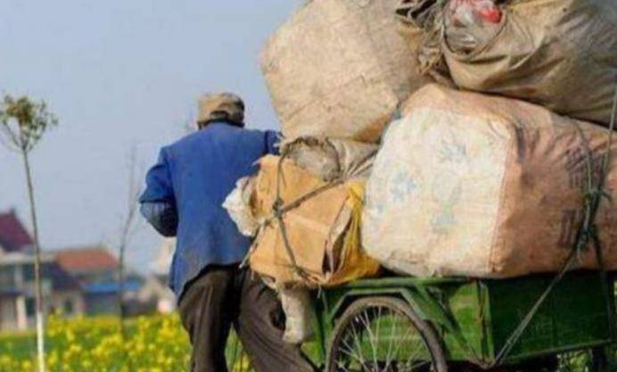 乔四的"王牌打手"莫磊:曾风光一时,晚年生活落魄靠捡垃圾为生_哈尔滨