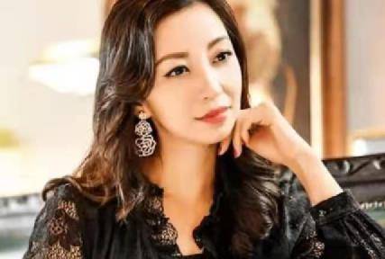 想当初,周如枚带着梁鉴离开了娘家,这从此梁鉴也就改名为周志兵.