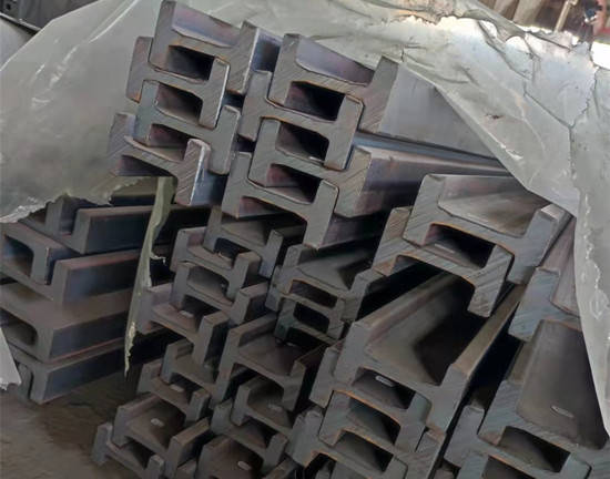 叉车用热轧门架型钢的特点