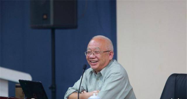 核专家魏世杰:在戈壁滩26年背后,是妻女精神分裂,儿子智力残疾