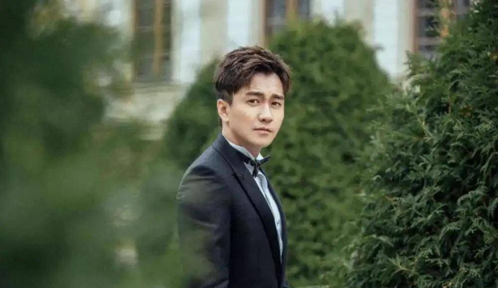 "卢雷"二人对教育的破坏,要远超翟天临