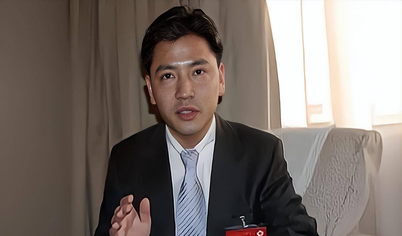 因长相被首富妹妹看上,逆袭后身家65亿_张志铭_国美电器_黄光裕