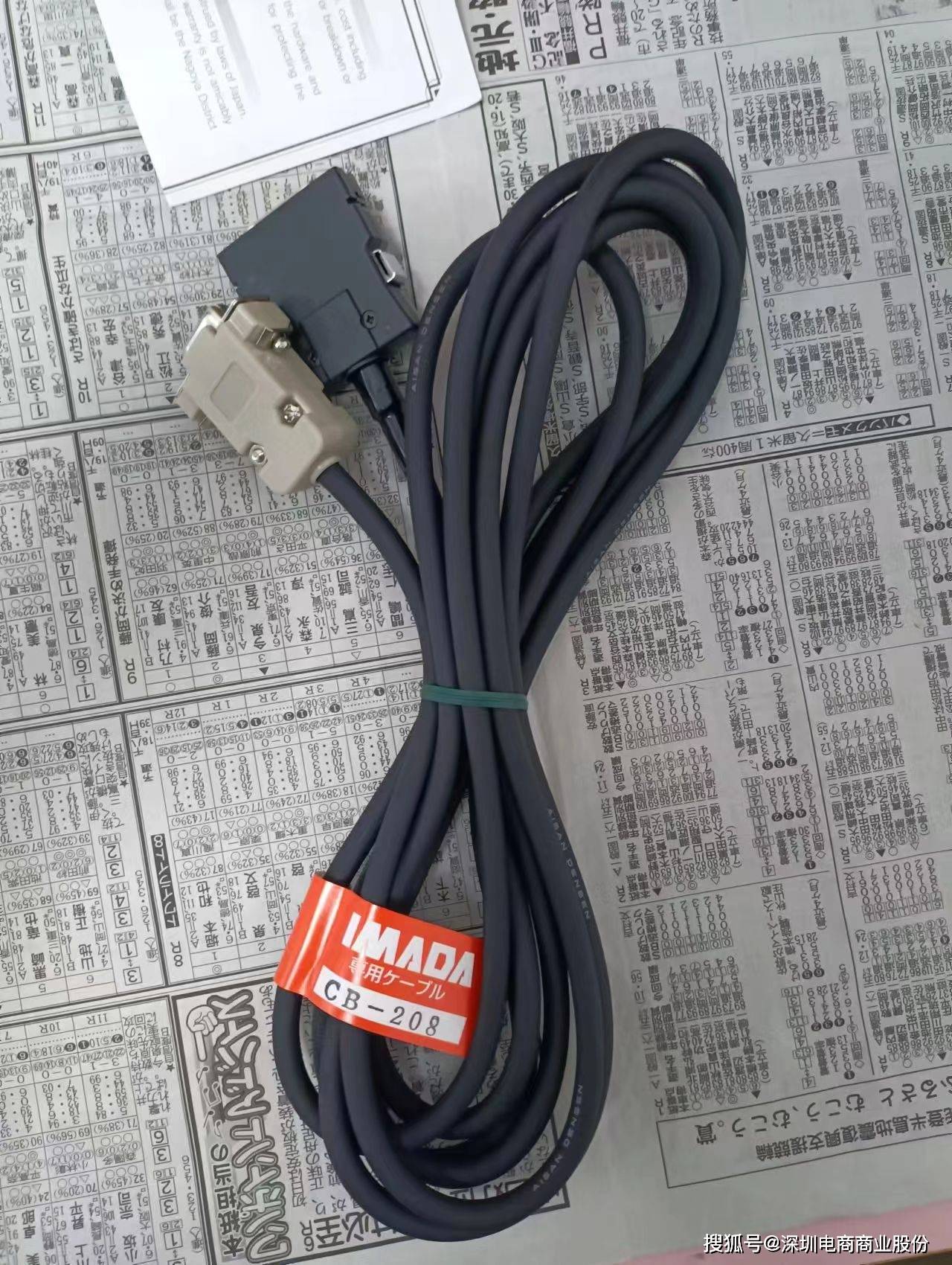 208 是一根通过 rs232c 连接 pc 和数字测力计 zt 系列的电缆