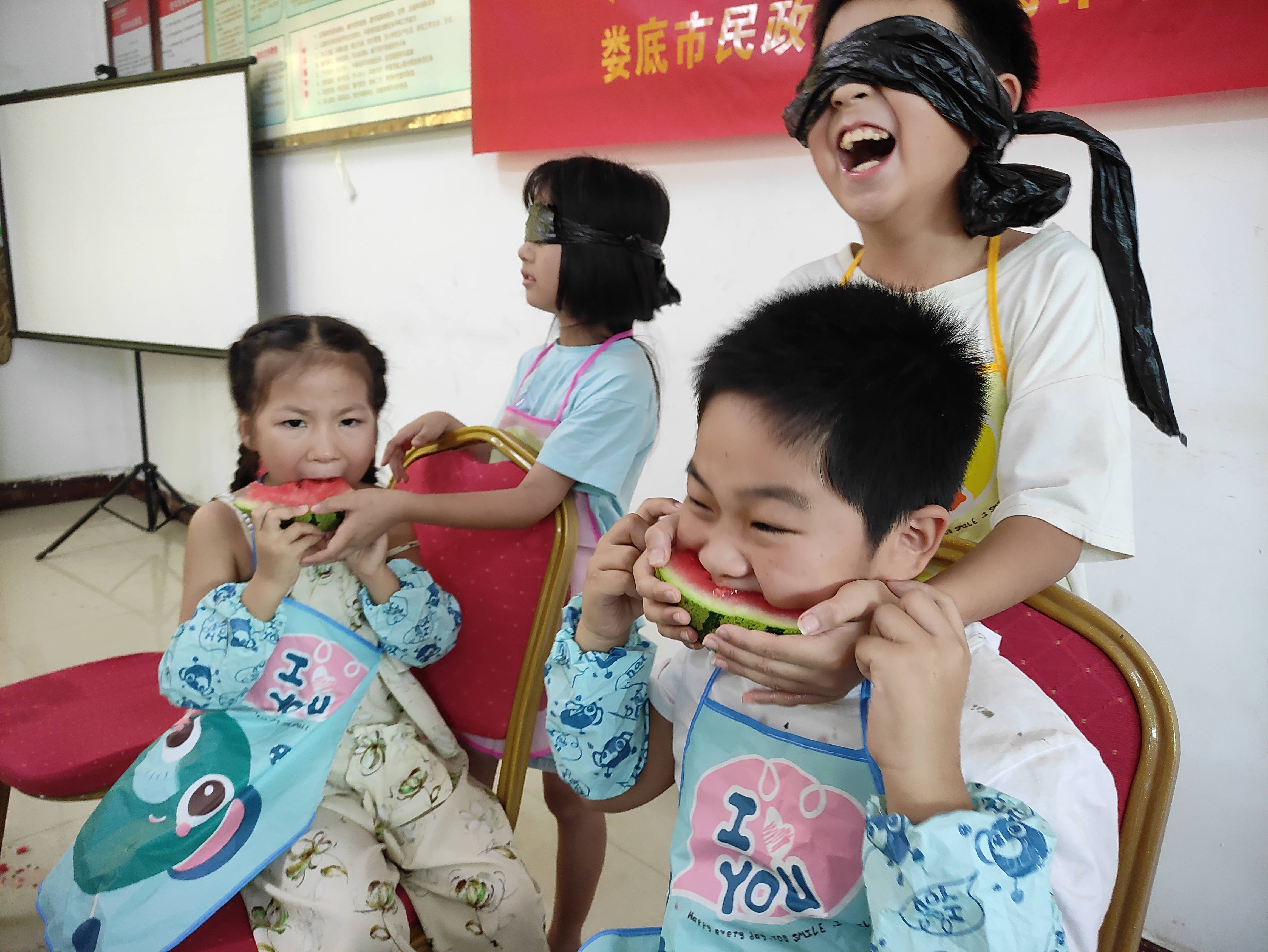 —龙湾村儿童之家夏日西瓜派对主题活动成功举办