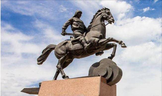 土尔扈特首领渥巴锡东归,原因很简单,只有两条