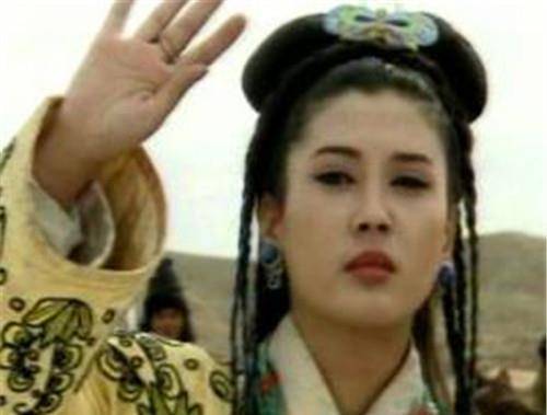 国舅因谋反被灭门,事后皇帝赐给太后一杯毒酒,说:你也去陪他吧_李元昊