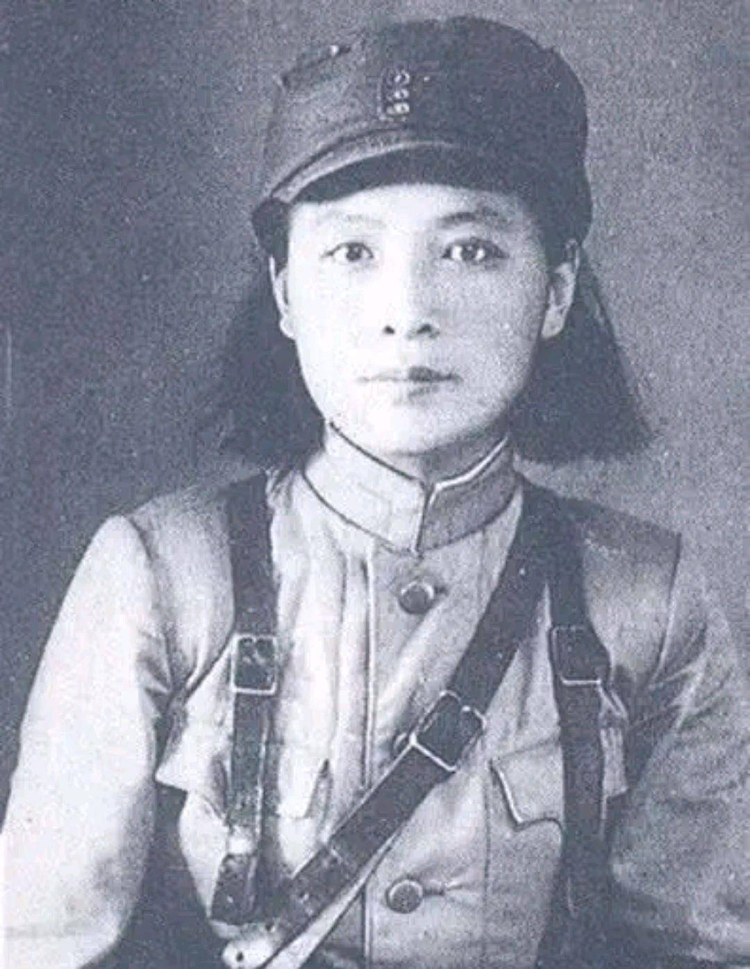 1927女烈士图片