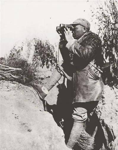 老兵亲眼目睹左权将军牺牲,遗体被敌人挖出拍照,解放后母亲才知