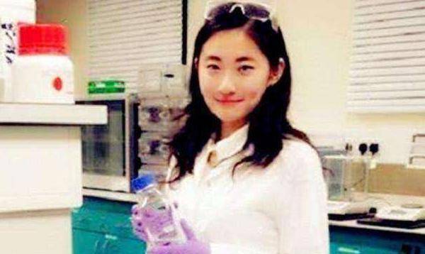 14岁参加高考,以河南状元身份入清华的何碧玉,如今为何不愿回国