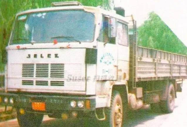 儿时的记忆,盘点八十年代为国家发展做出巨大贡献的进口卡车