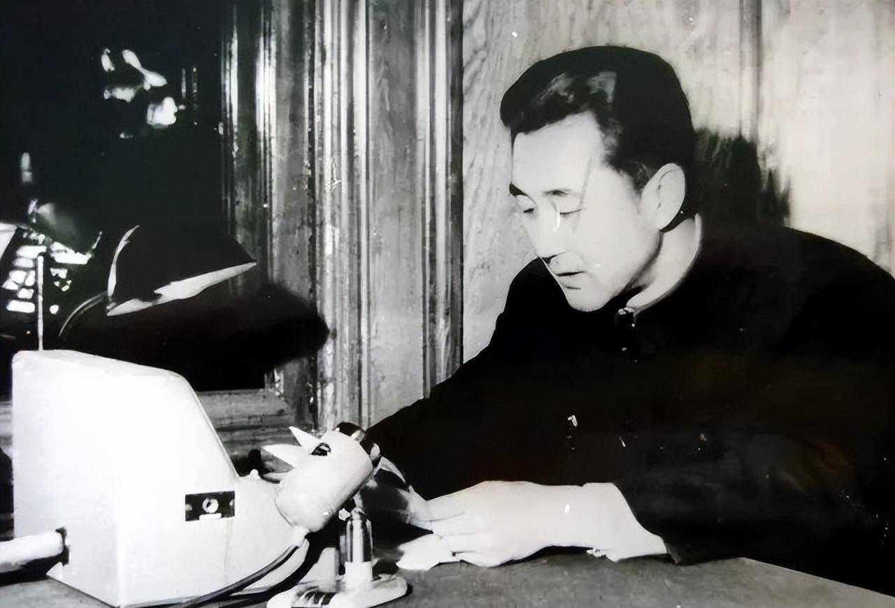 中央电台著名播音员齐越播读长篇通讯《县委书记的榜样——焦裕禄》